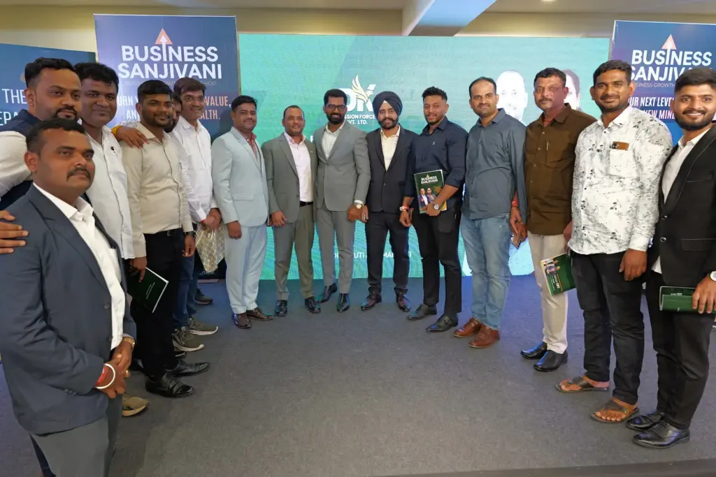 A Business Sanjivani batch with Dilip Auti